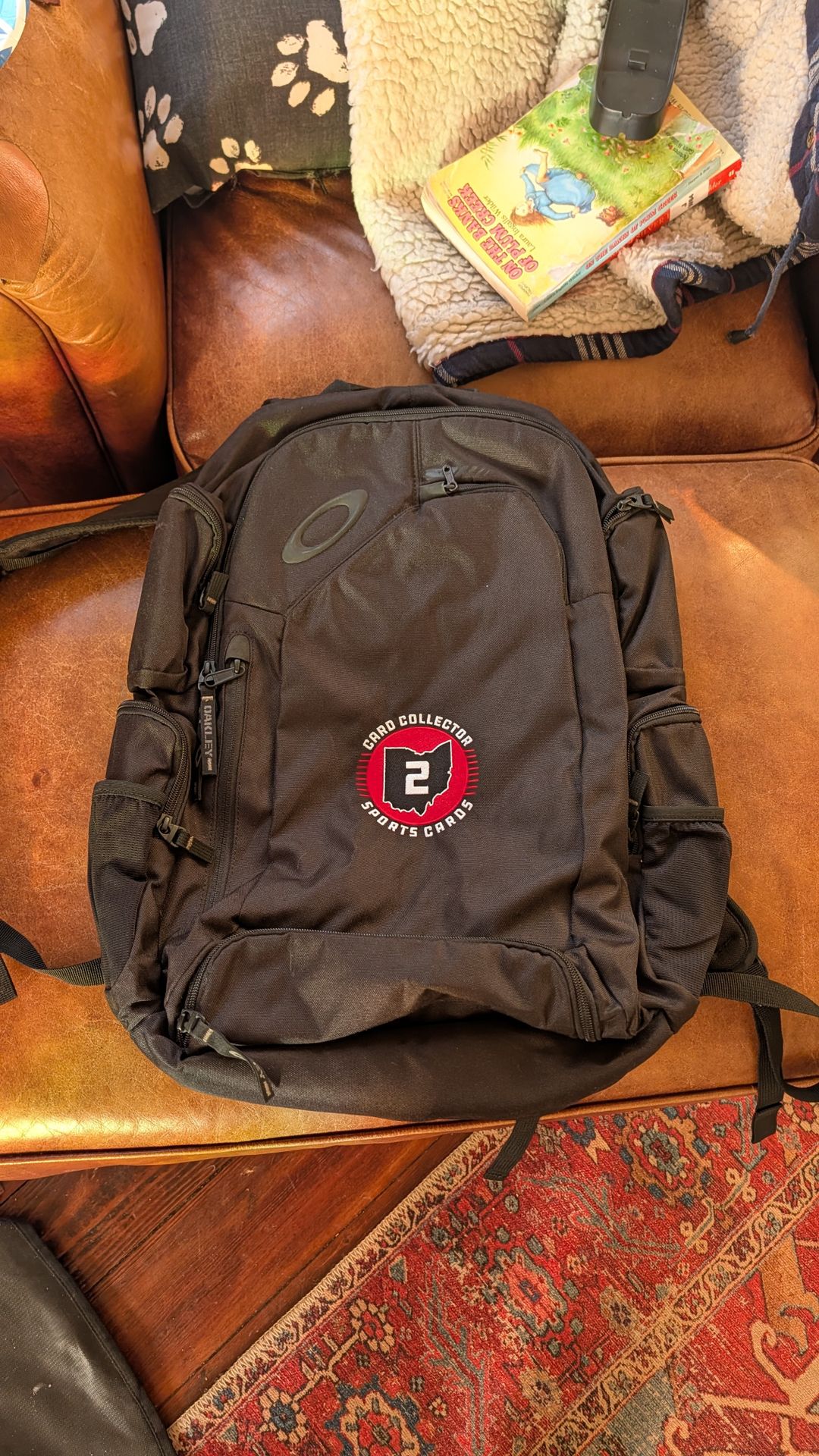 Oakley backpack. Custom Cardcollector2 bag. Sportscards all zippers work