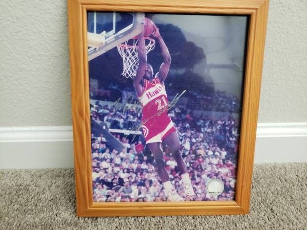 DOMINIQUE WILKINS SIGNED FRAMED PHOTO BASKETBALL