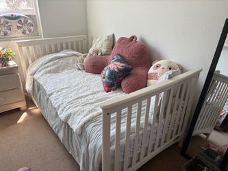 White bed/crib conversion
