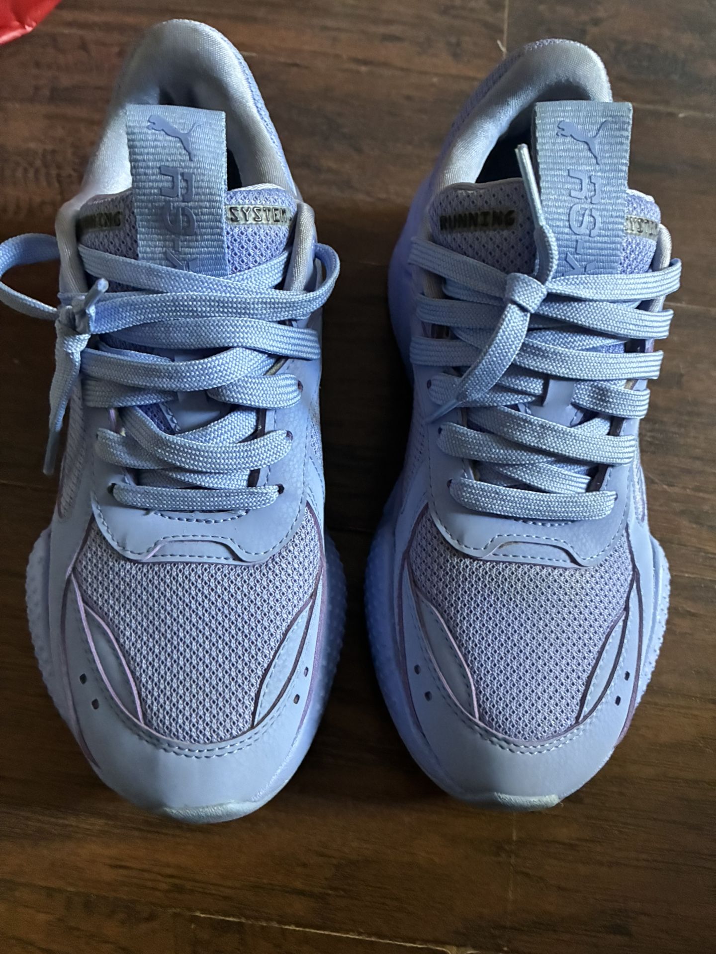 Ladies Running Shoes