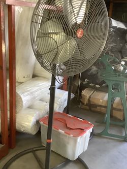 Dayton Industrial Super Heavy Duty Fan Stationary, Pedestal