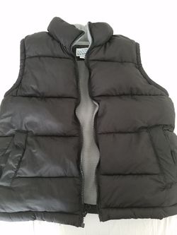 Boys Old Navy Puffer Vest
