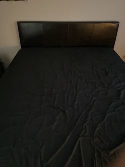 Queen size bed