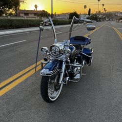 2017 Harley-Davidson Road King Vicla