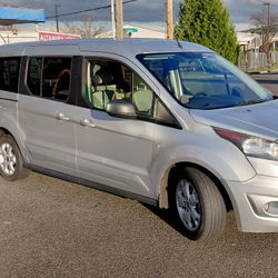 2014 Ford Transit Connect XLT LWB passenger van 
Total 7 seats