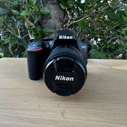 Nikon D3500 Camera With Lens