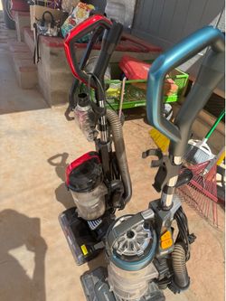 vacuum cleaner/ aspiradora