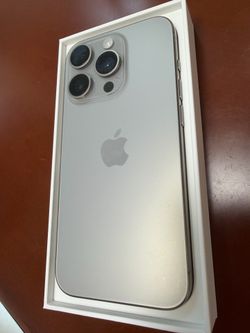 Apple iPhone 15 Pro 128GB – Natural Titanium