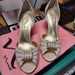 Women's NINA High Heels Size 8