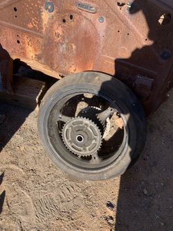 07/08 GSXR 1000 Rear Wheel And Tire