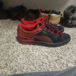 8.5 Puma The Batman Super Suede