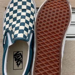 Vans| White And Green Classic Slip On