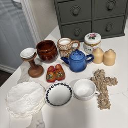 Assorted Small Decor