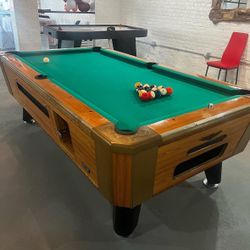 Professional Size Pool Table