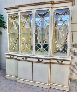 Gorgeous High End Vintage Karges Bubble Glass Lighted Breakfront Two Piece China Cabinet