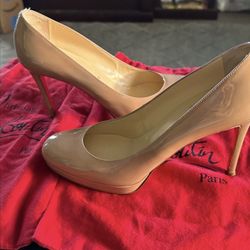Authentic Christian Louboutin 8.5.