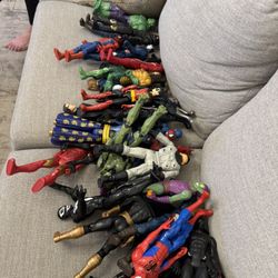30 Large Action Figure Toys 