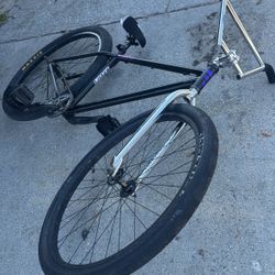 Throne Bike 