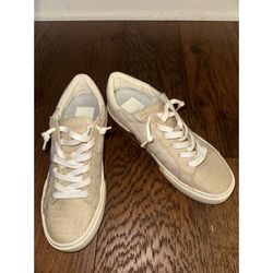 NEW Dolce Vita Womens Comfortable Sneakers Beige 5 M