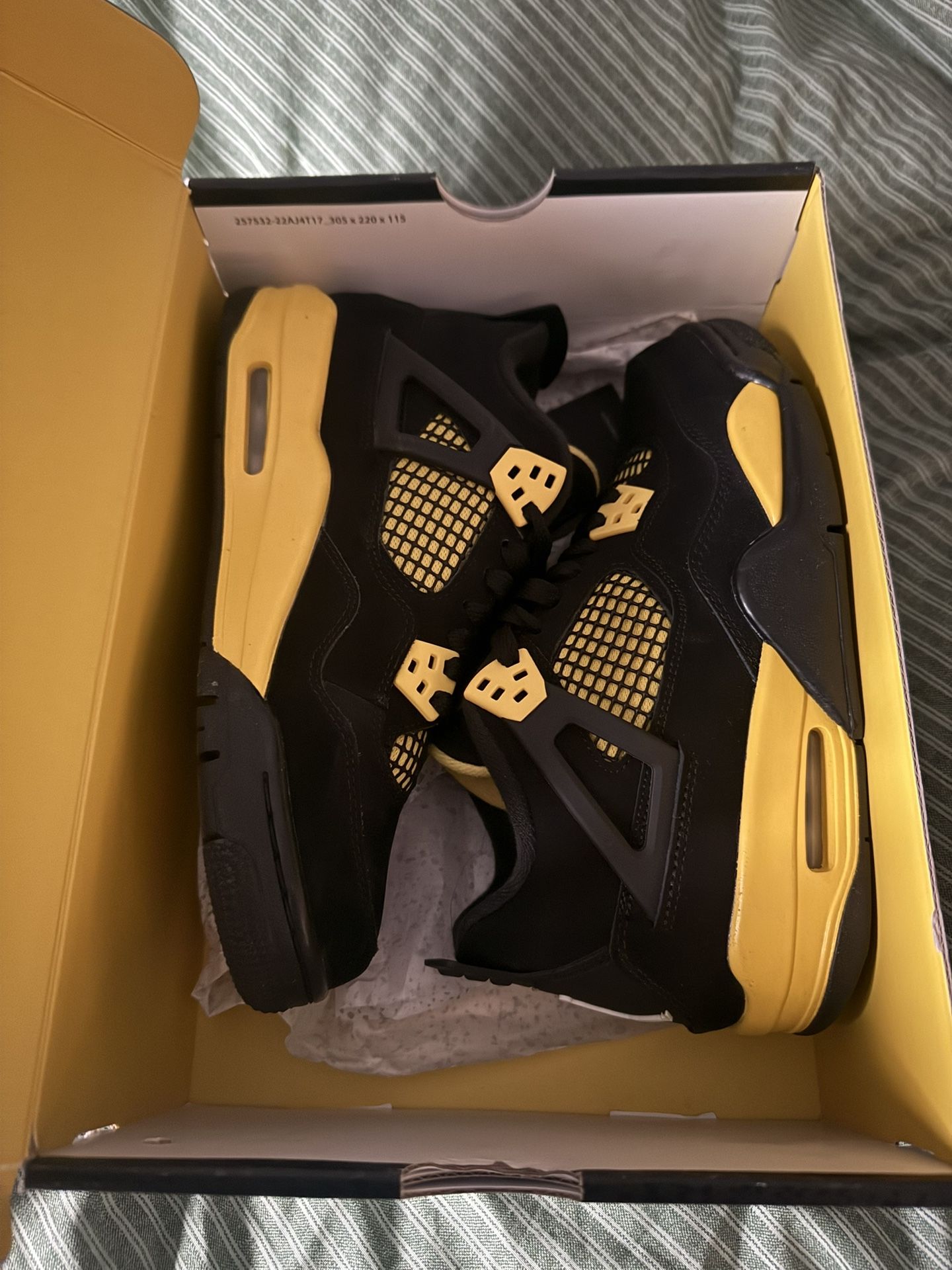 Jordan 4 Retro