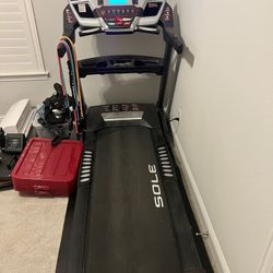Treadmill Solo F63 for Sale in Mckinney TX OfferUp