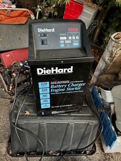 DieHard Automatic Battery Charger Engine Starter
