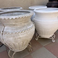 New Flower Pots Made Out Of Clay 