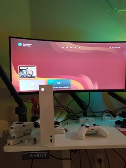 Xbox Series S With Curved Gaming Monitor Mint Condition 