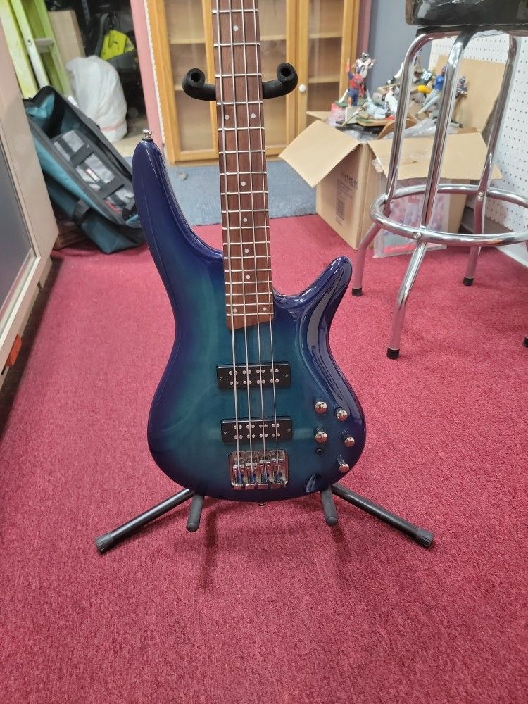 Ibanez 4 String Bass W/ Gig Bag