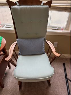 Rocking chair
