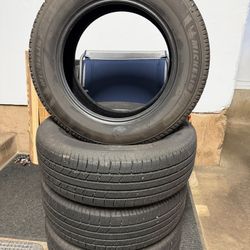 Michelin Tires  225/65 R 17  X-TOUR A/S  Set Of 4