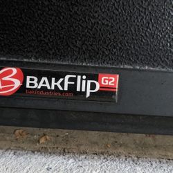 Bakflip G2 Hard Tri-fold Cover