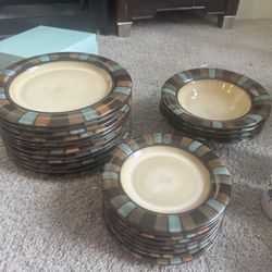 Pfaltzgraff Cayman dinnerware set, With 4 Cup