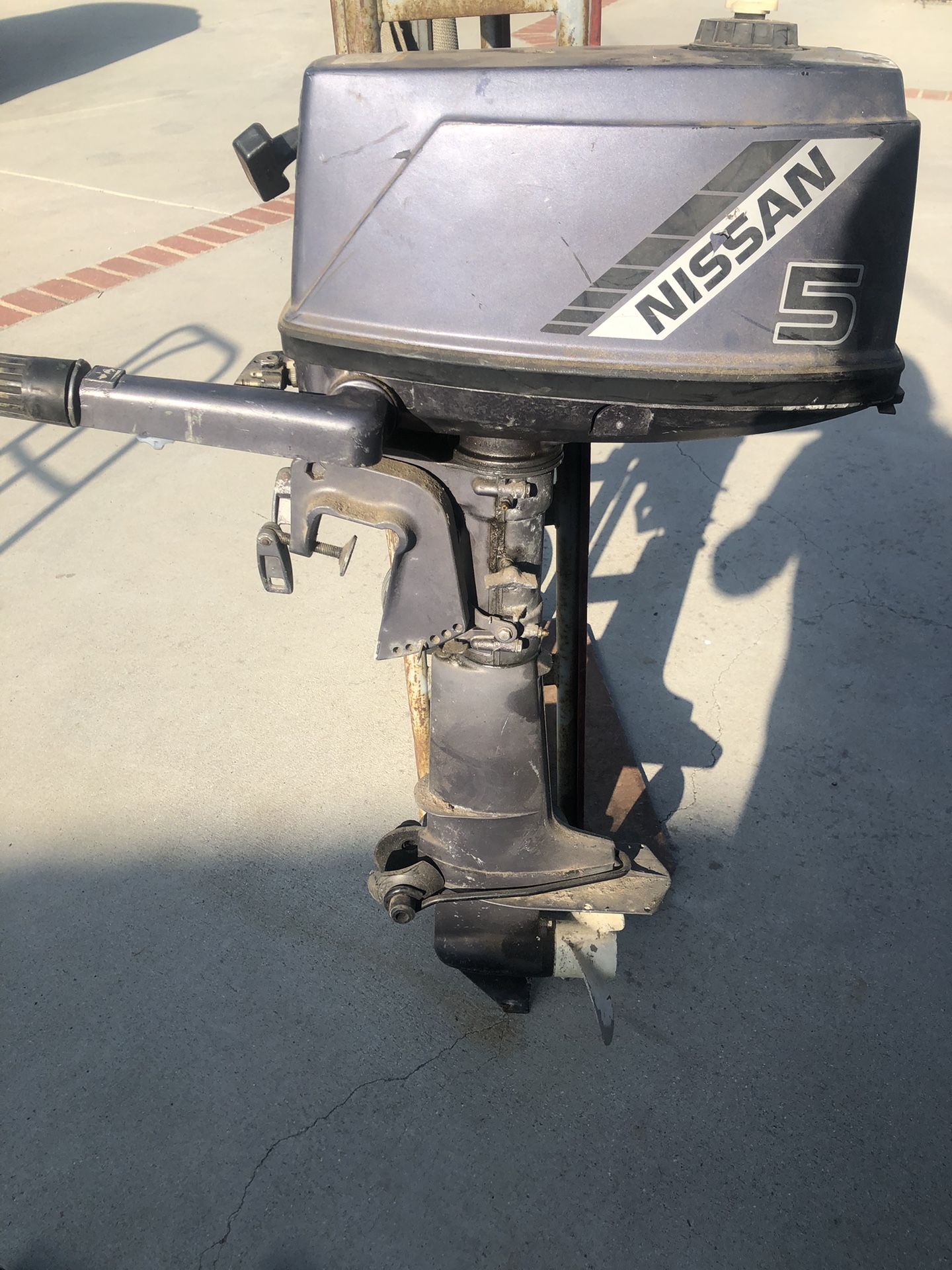 Nissan Outboard Motor 5HP