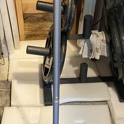 Swiffer Wet jet - with a new swiffer base