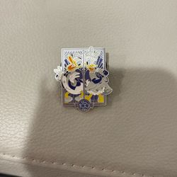 Donald Duck 100 Pin