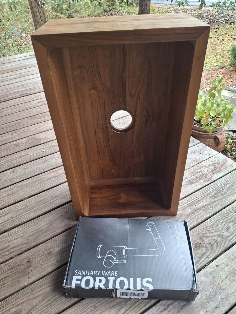 Stunning Teak Farmhouse Sink With Faucet