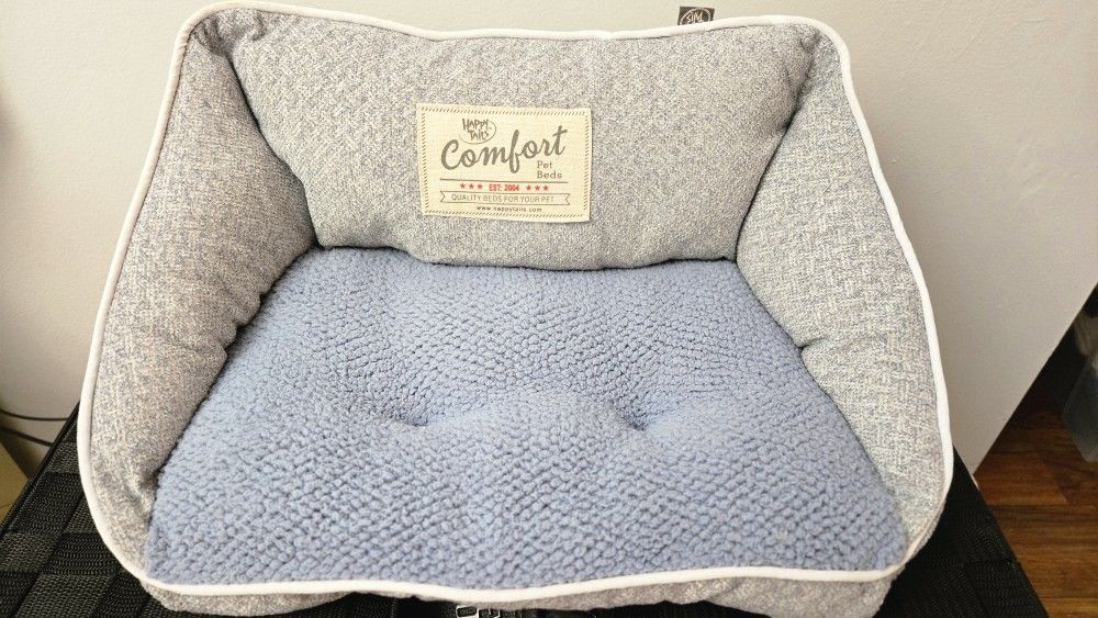 Happy Tails Shabby Chic Mini Sofa Dog Bed