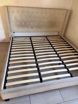 FREE KING BEDFRAME