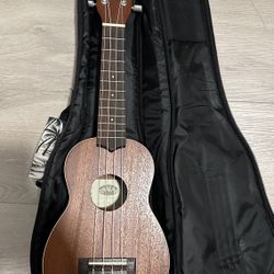 Kala KA-S Soprano Ukulele With Case
