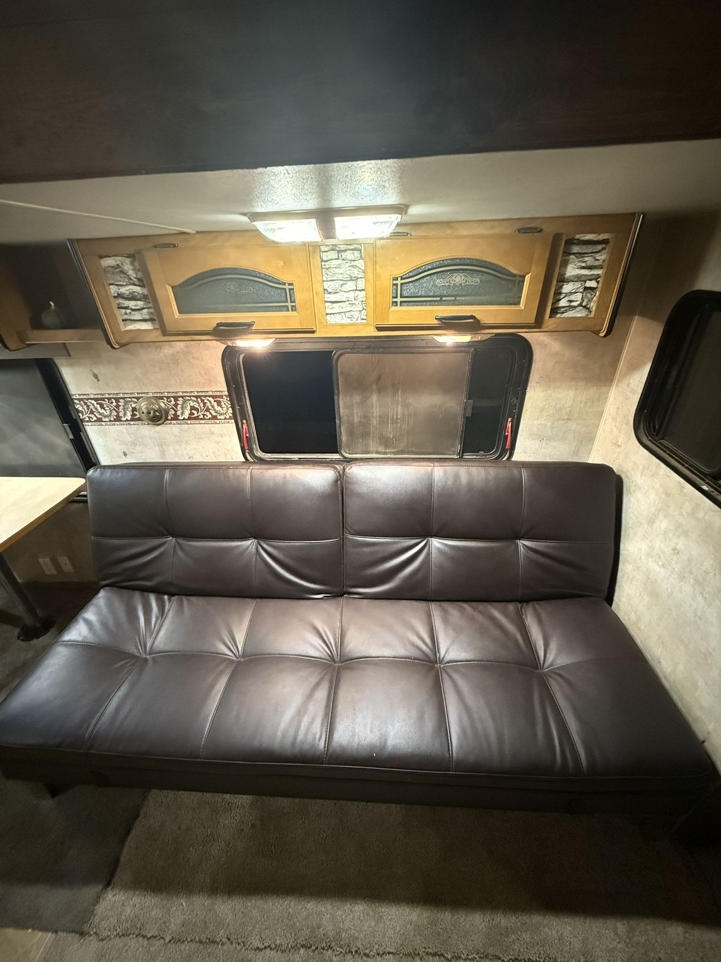 32ft RV (Title In Hand)