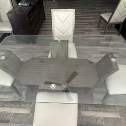 Modern Luxury Dining Table Set