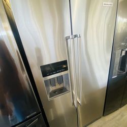 Kitchen Aid Refrigerator 