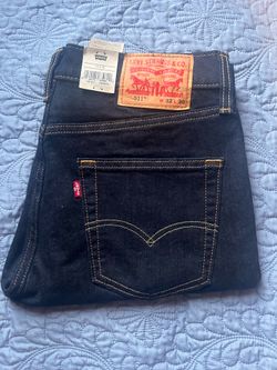 Navy blue Levi’s jeans size 32