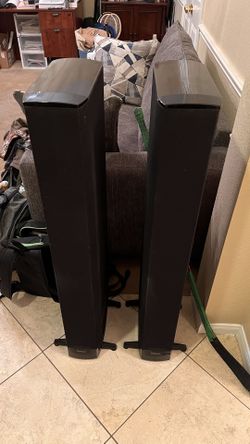 Definitive Technology BP 8060st with powered subs