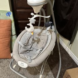 Graco Baby Swing