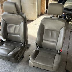 Chevy/Gmc Interior With Console