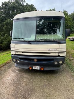 Fleetwood RV 1996 Great Condition Clean Title (Gas Fuel)