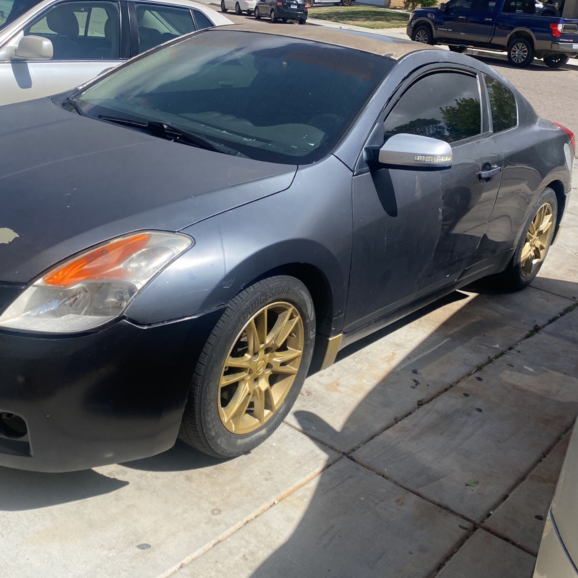 2008  V6 Nissan Coupe Ultimate SE  Runs And Drives 