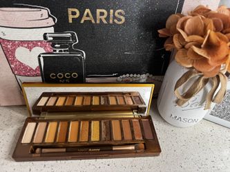 Urban Decay Honey Palette